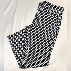 Banana Republic Black and White Cropped Pants. Sloan Fit. Size 2 Petite.